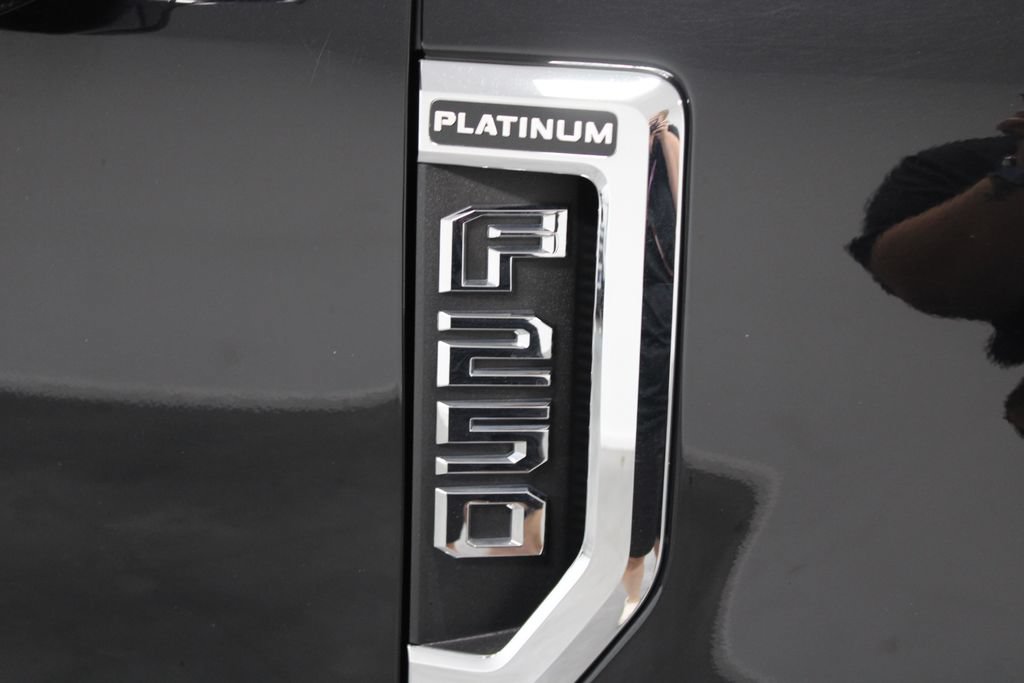 Used 2022 Ford F250 Platinum AWD/4WD image 12