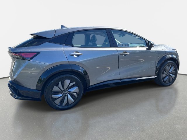 Used 2024 Nissan Ariya AWD image 8