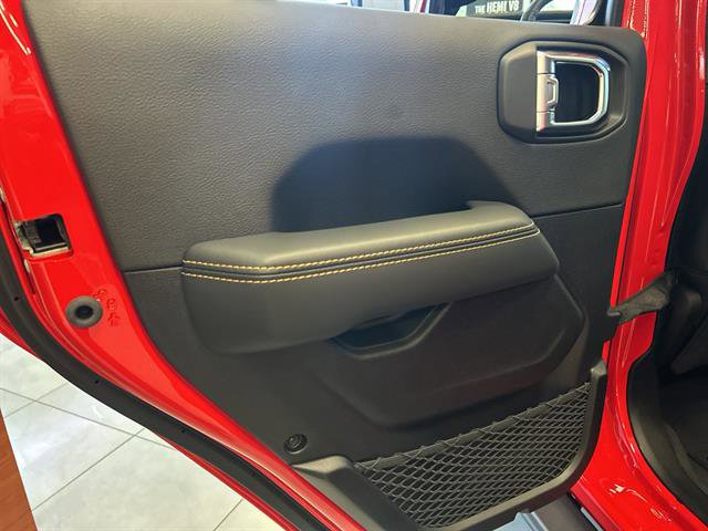 New 2025 Jeep Wrangler Unlimited Rubicon 392 image 23