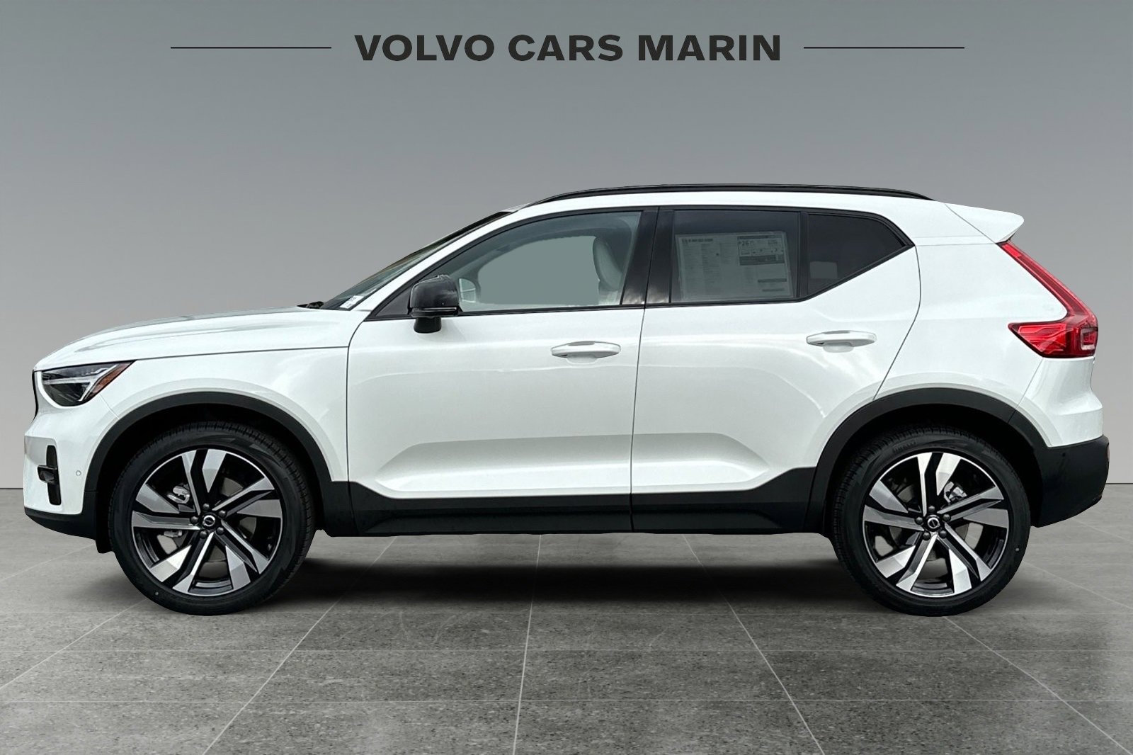 New 2026 Volvo XC40 B5 Ultra w/ Climate Package image 5