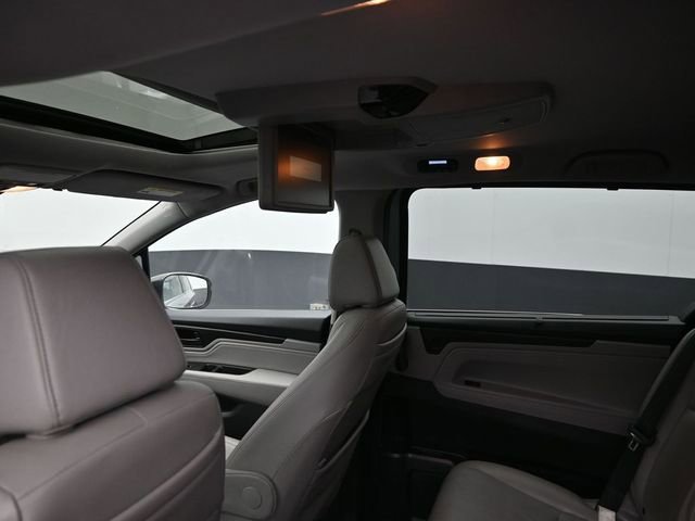 Used 2018 Honda Odyssey Touring image 21