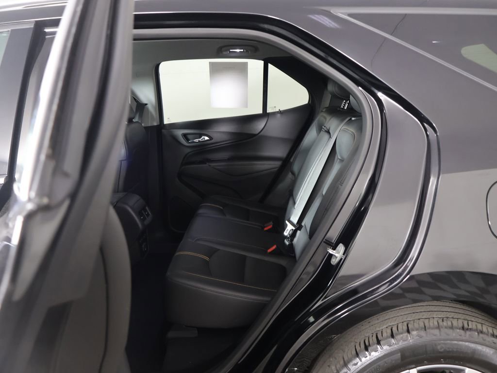 Used 2022 Chevrolet Equinox Premier AWD/4WD image 28