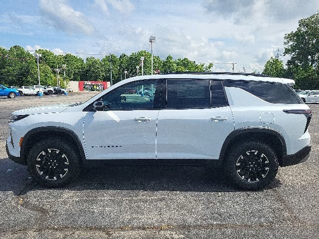New 2026 Chevrolet Traverse Z71 w/ Driver Confidence Package AWD/4WD image 13