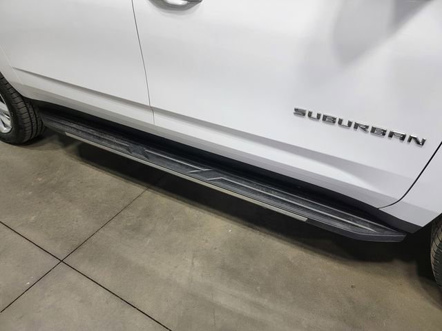 Certified 2023 Chevrolet Suburban High Country AWD/4WD image 34