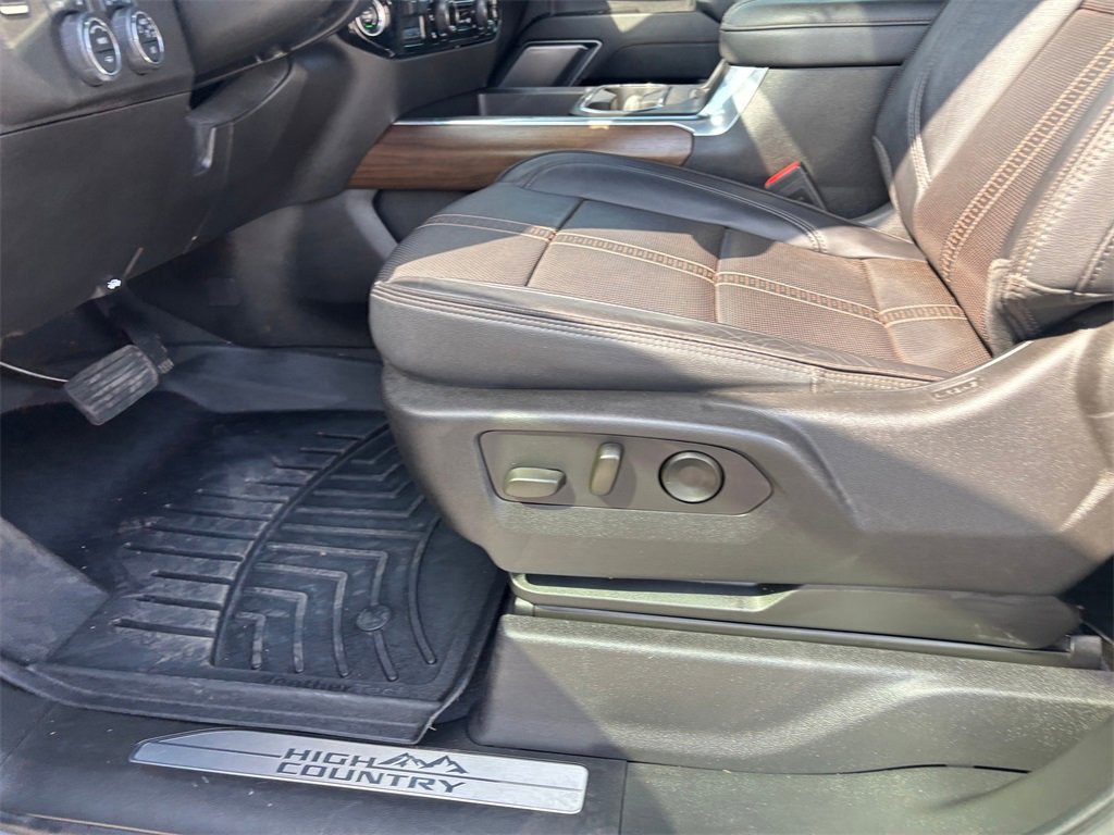 Certified 2024 Chevrolet Silverado 2500 High Country w/ High Country Premium Package image 24