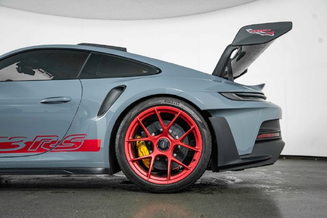 Used 2025 Porsche 911 GT3 RS RWD image 13