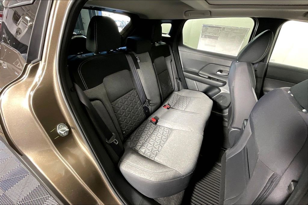 New 2026 Nissan Kicks SV w/ SV Premium Package image 22
