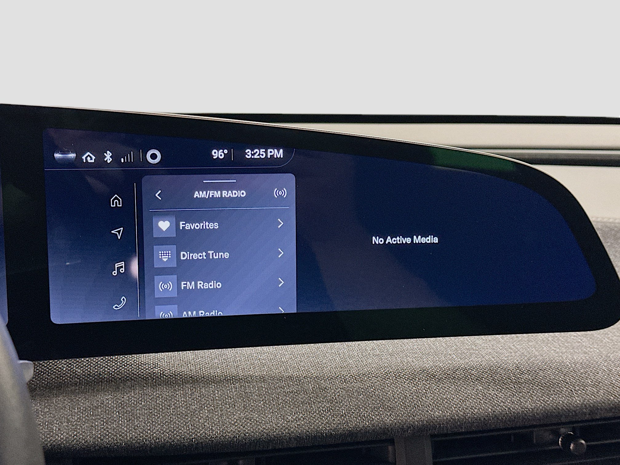 Used 2024 Lucid Air Touring AWD/4WD image 21