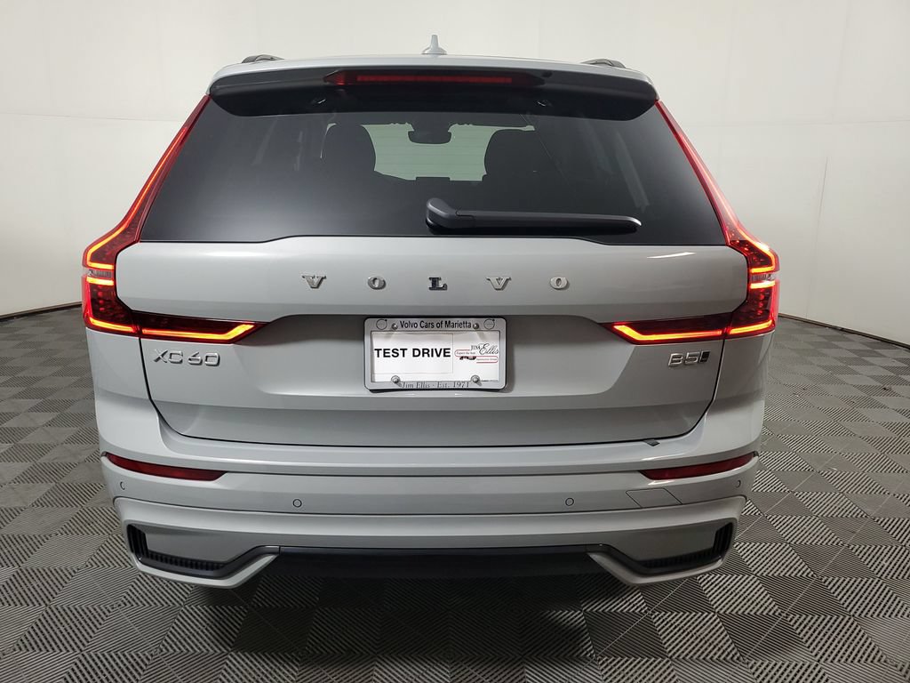 Certified 2026 Volvo XC60 B5 Core AWD/4WD image 7