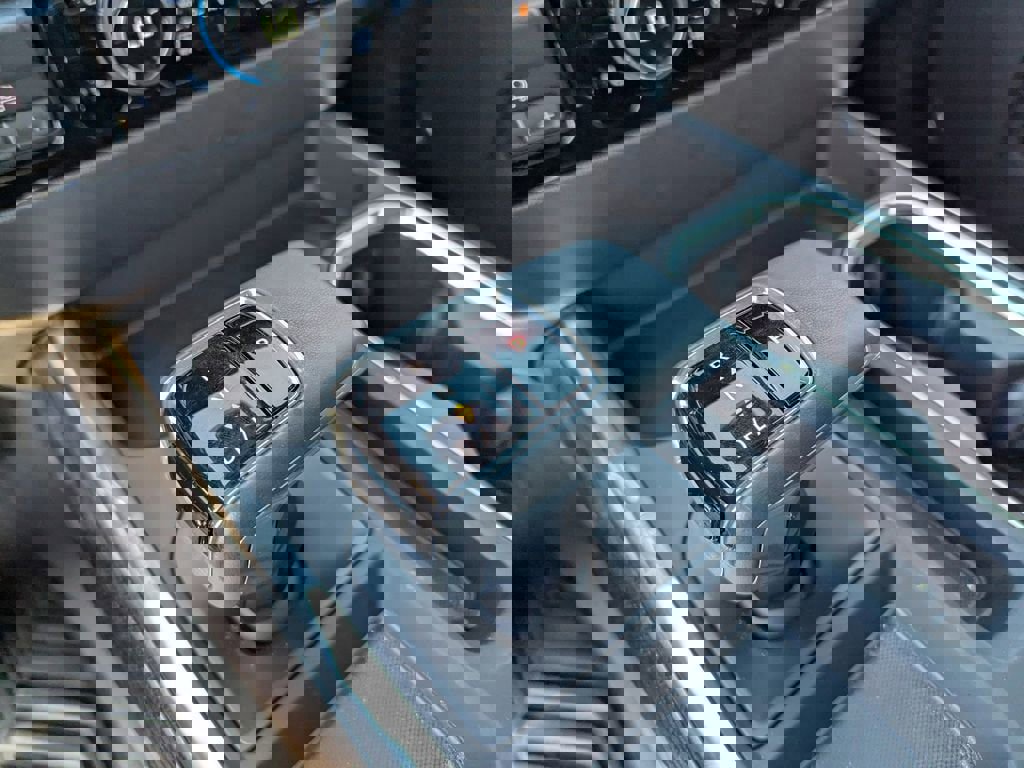 Certified 2025 Chevrolet Silverado 1500 LT Trail Boss w/ Convenience Package II image 21