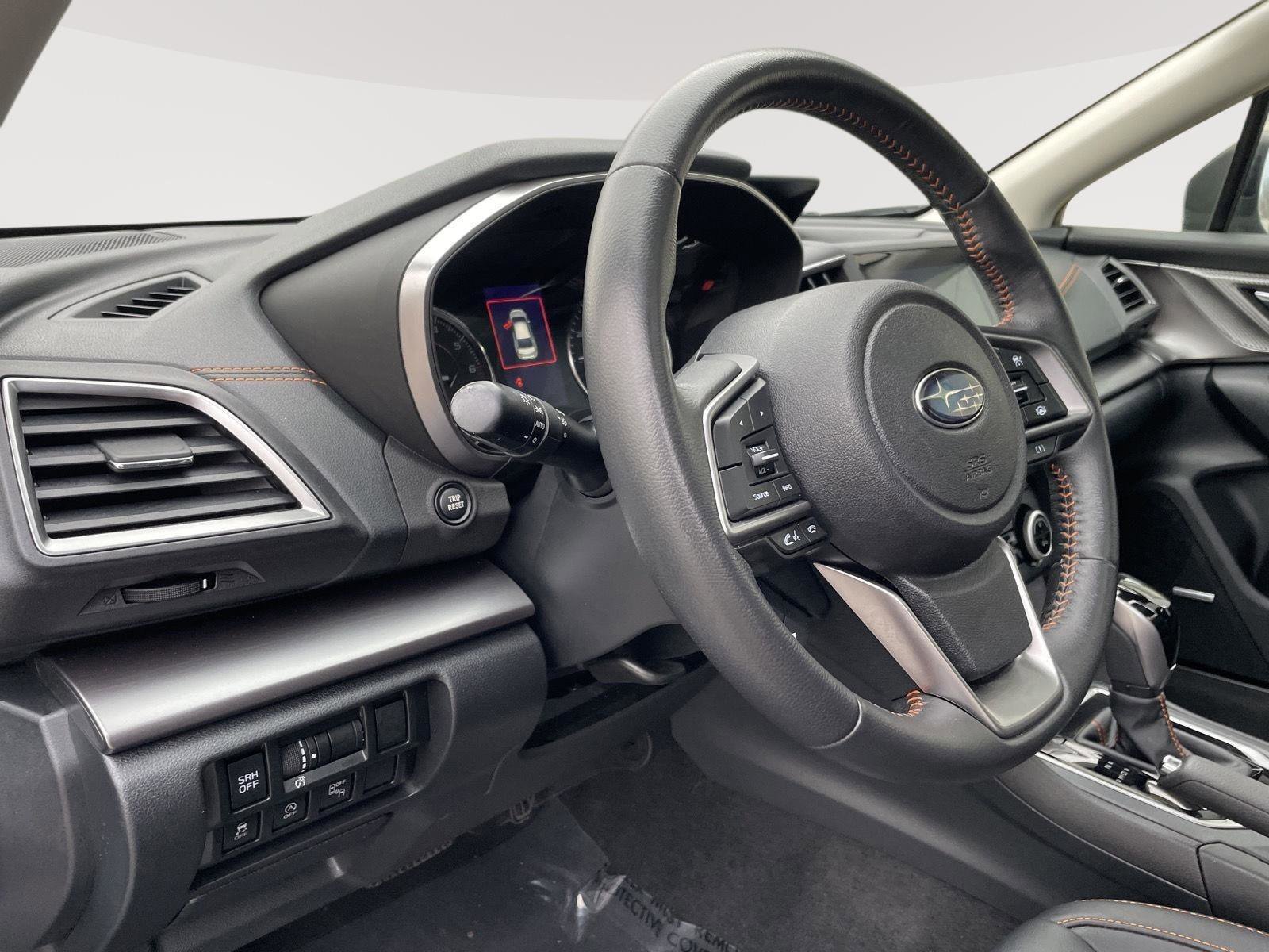 Certified 2022 Subaru Crosstrek 2.5i Limited w/ Moonroof Package 2 image 19