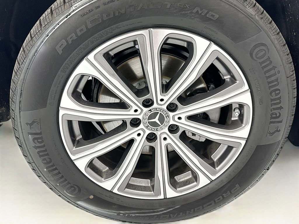Certified 2026 Mercedes-Benz GLC 300 4MATIC image 31