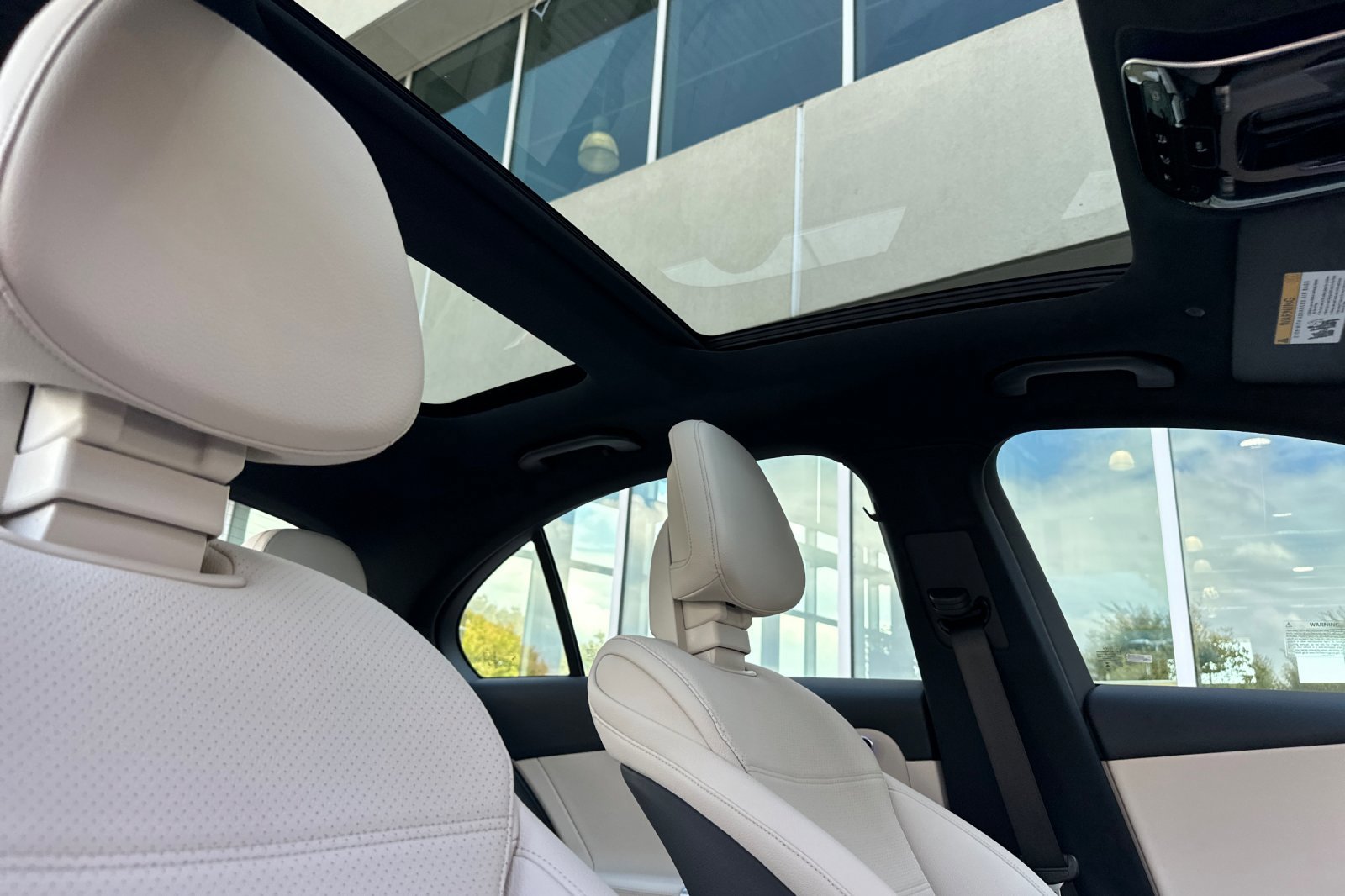 New 2025 Mercedes-Benz C 300 Sedan image 16