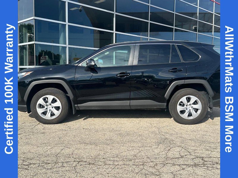 Used 2025 Toyota RAV4 LE FWD image 7