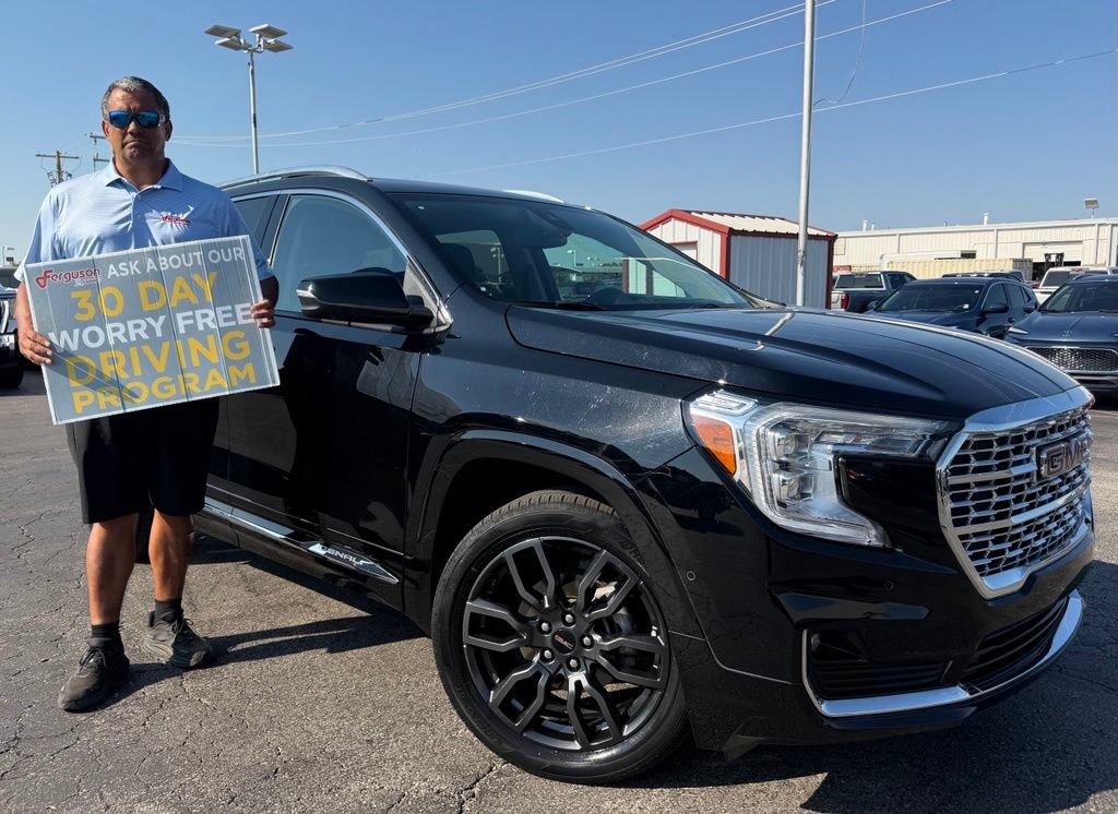 Used 2022 GMC Terrain Denali w/ Black Diamond Edition