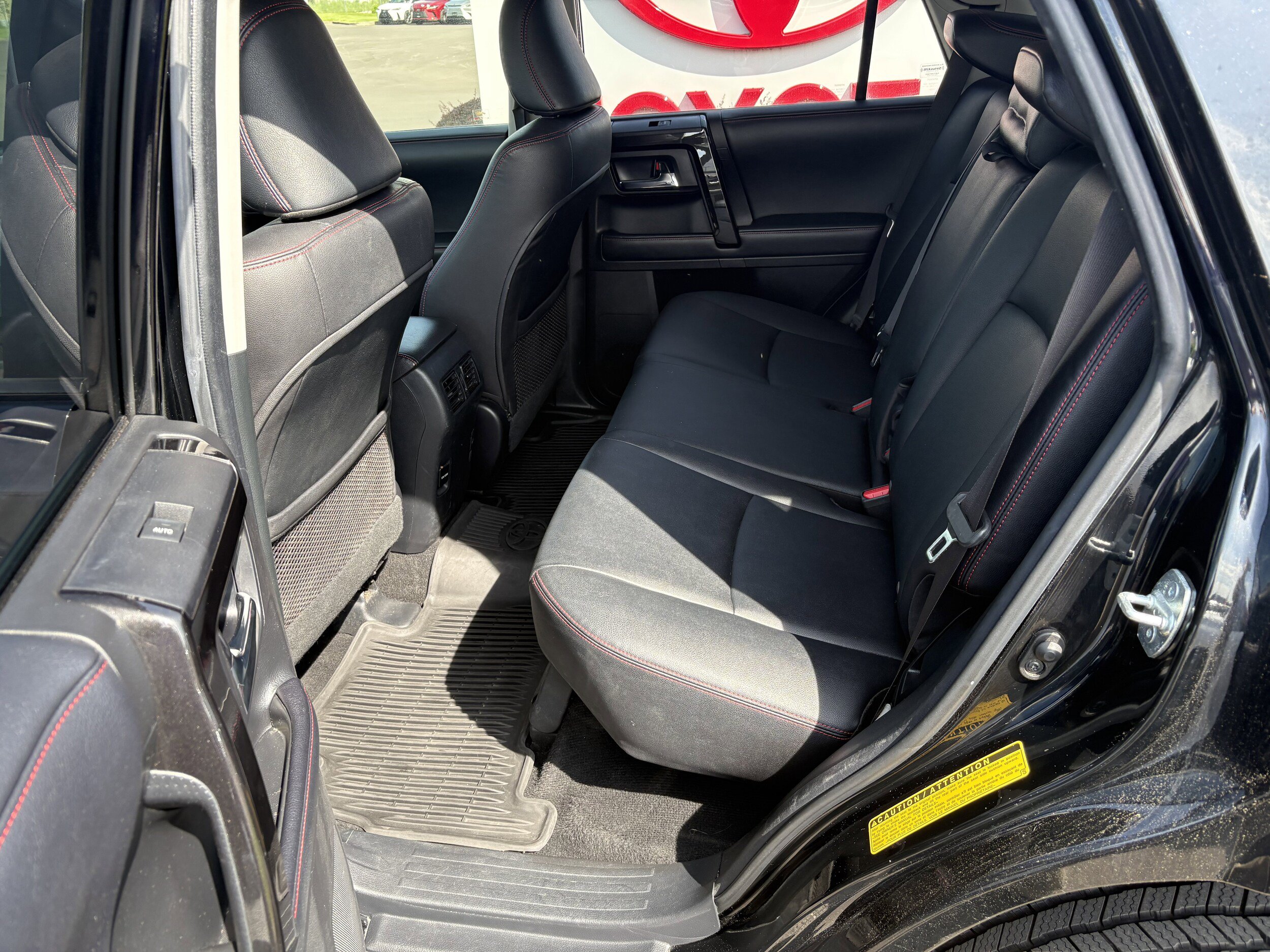 Used 2017 Toyota 4Runner TRD Off-Road Premium AWD/4WD image 8