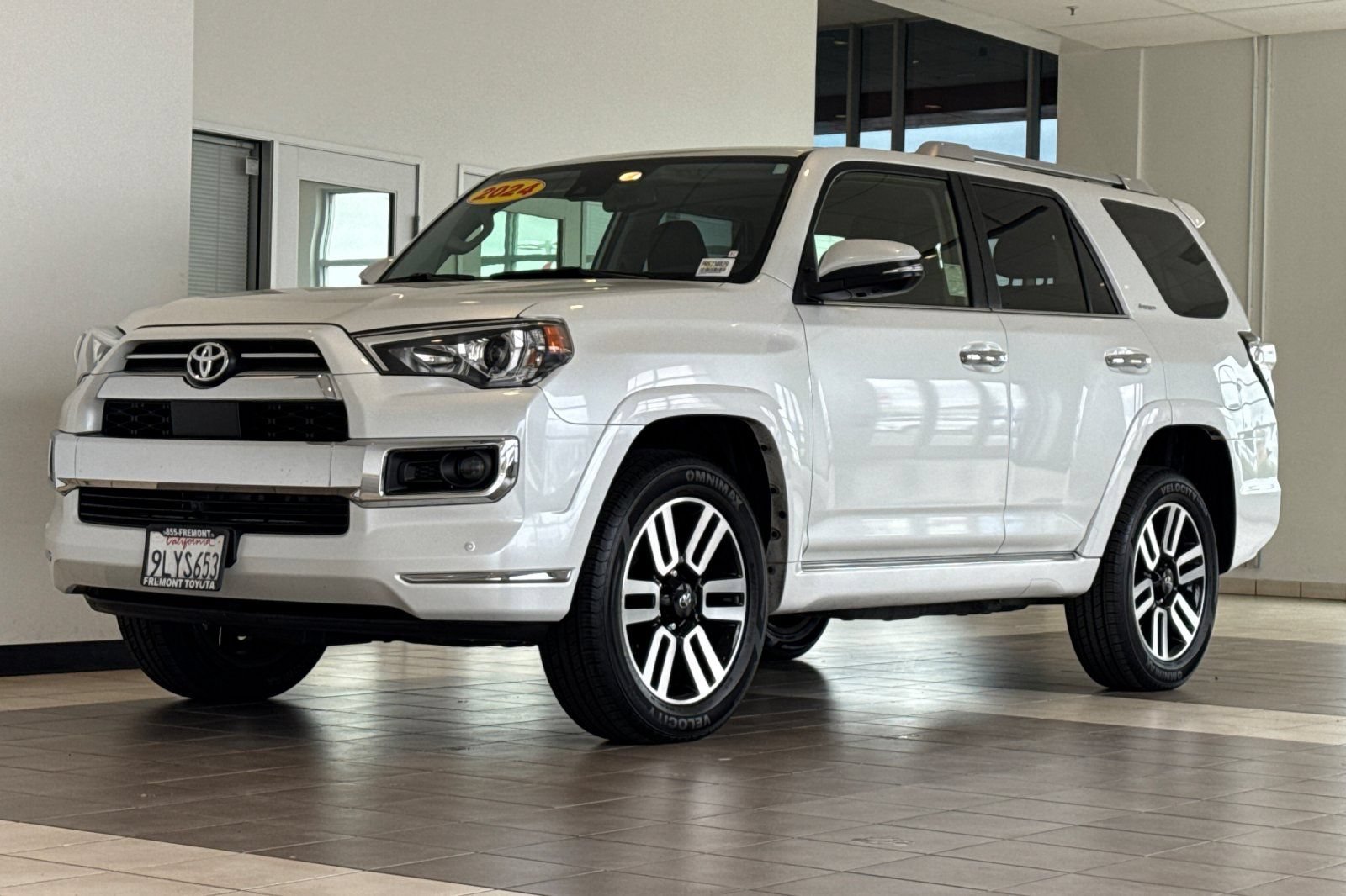 Certified 2024 Toyota 4Runner Limited AWD/4WD image 8