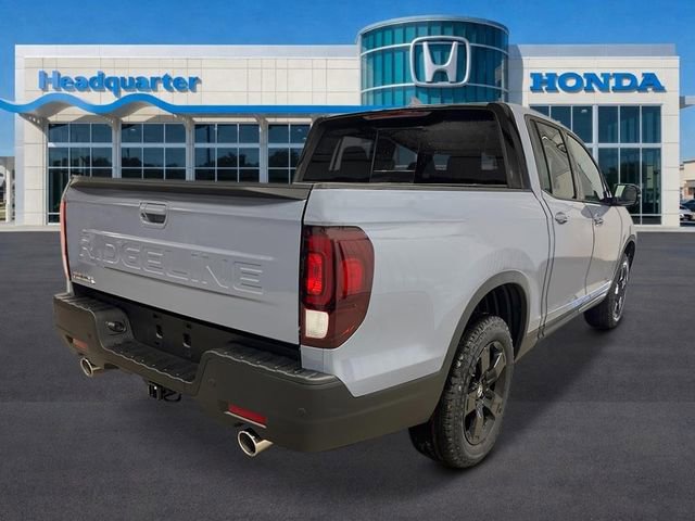 New 2026 Honda Ridgeline Black Edition image 3
