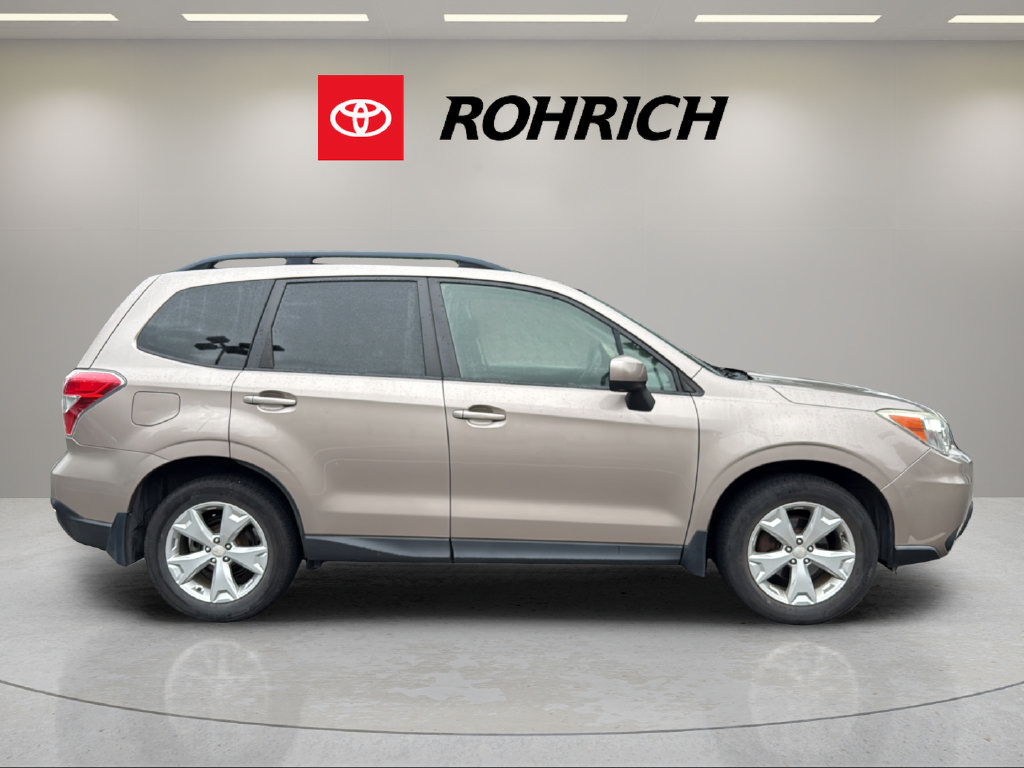 Used 2014 Subaru Forester 2.5i Premium w/ All-Weather Package AWD/4WD image 5