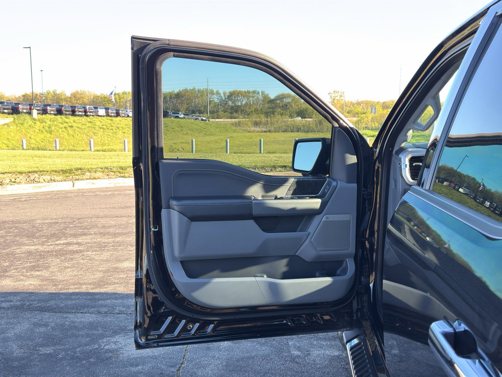 Used 2021 Ford F150 XLT w/ Equipment Group 302A High AWD/4WD image 12
