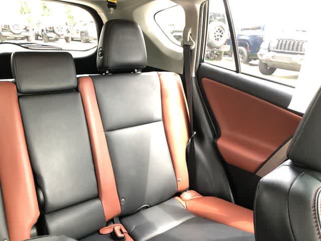 Used 2015 Toyota RAV4 Limited w/ Technology Package AWD/4WD image 16