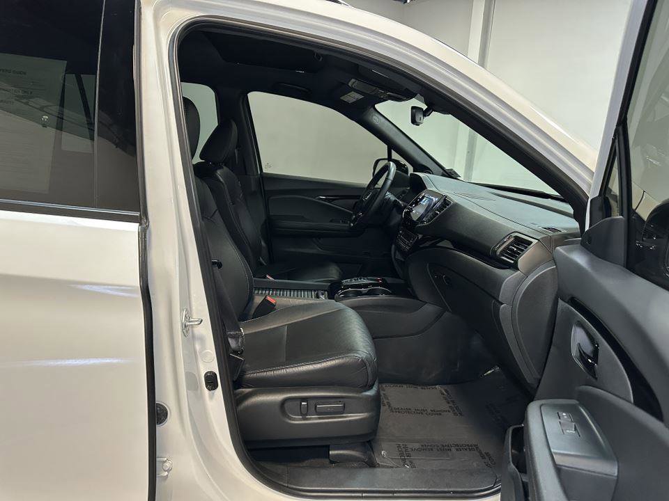 Used 2023 Honda Passport Elite image 39
