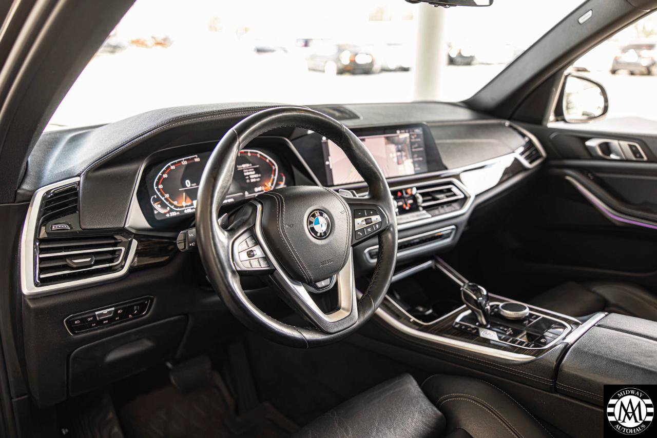 Used 2020 BMW X5 xDrive40i w/ Convenience Package AWD/4WD image 17