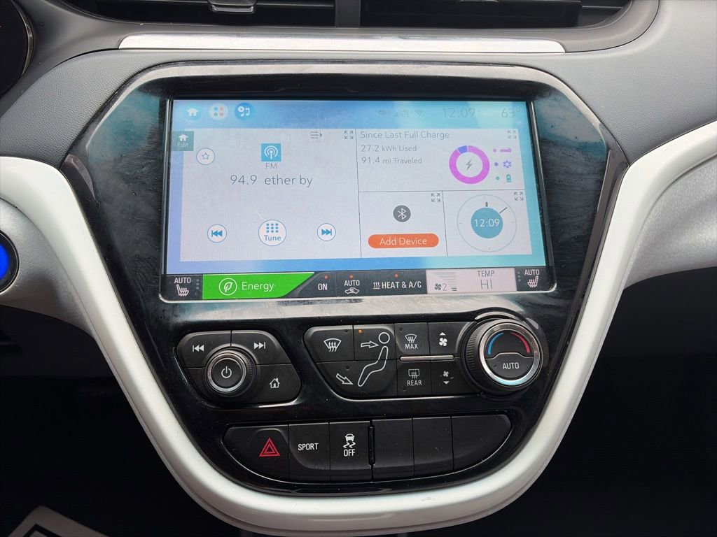 Used 2017 Chevrolet Bolt LT FWD image 10