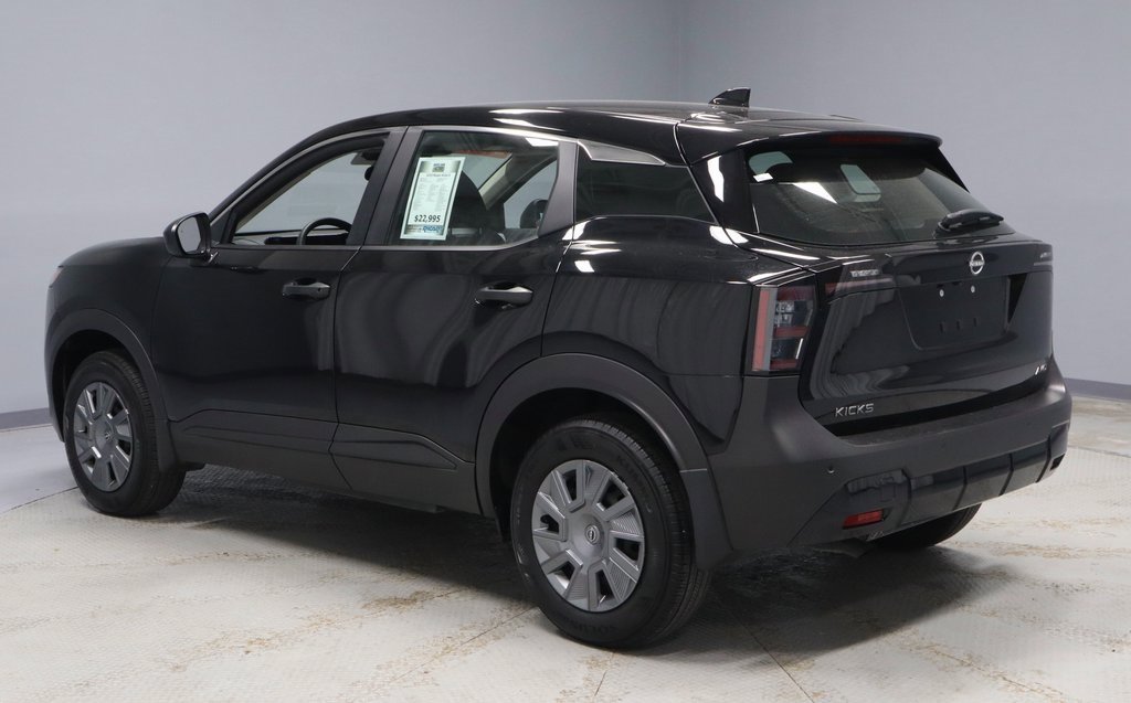 Certified 2025 Nissan Kicks S image 8