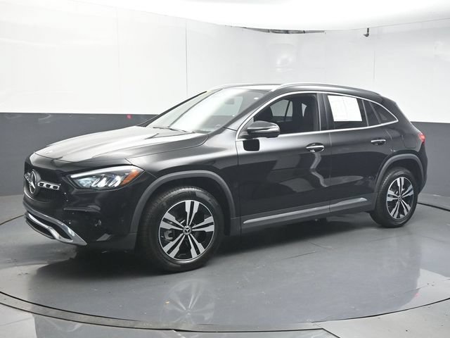 Certified 2025 Mercedes-Benz GLA 250 image 4