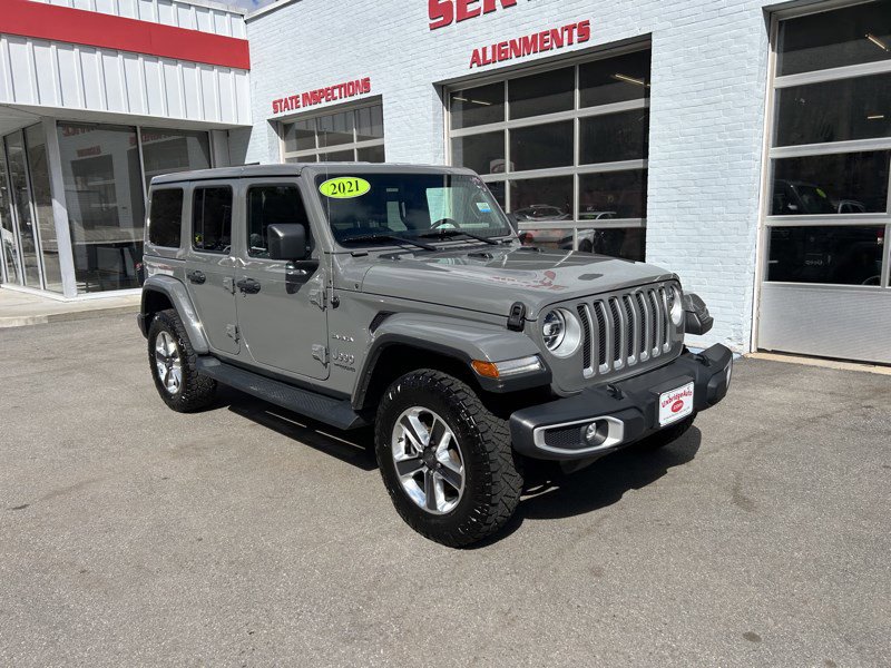 Used 2021 Jeep Wrangler Unlimited Sahara image 2