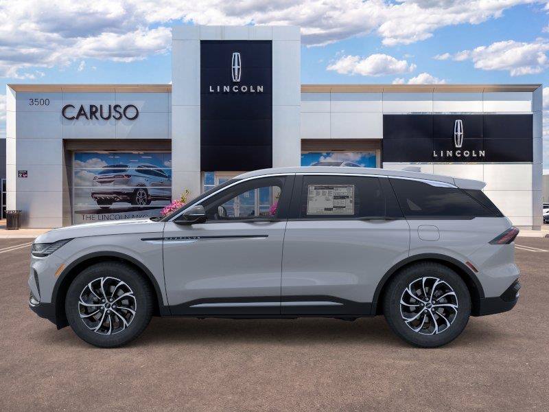 New 2026 Lincoln Nautilus Premier AWD/4WD image 3