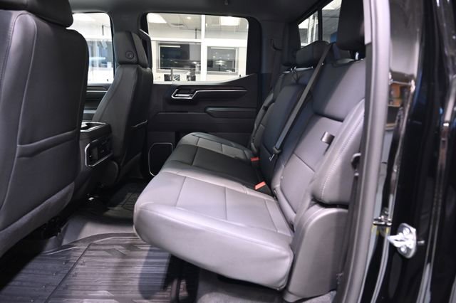 New 2026 GMC Sierra 1500 SLT w/ SLT Premium Plus Package image 14