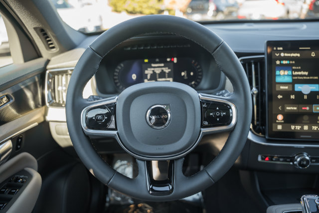 New 2027 Volvo XC90 B5 Plus AWD/4WD image 29