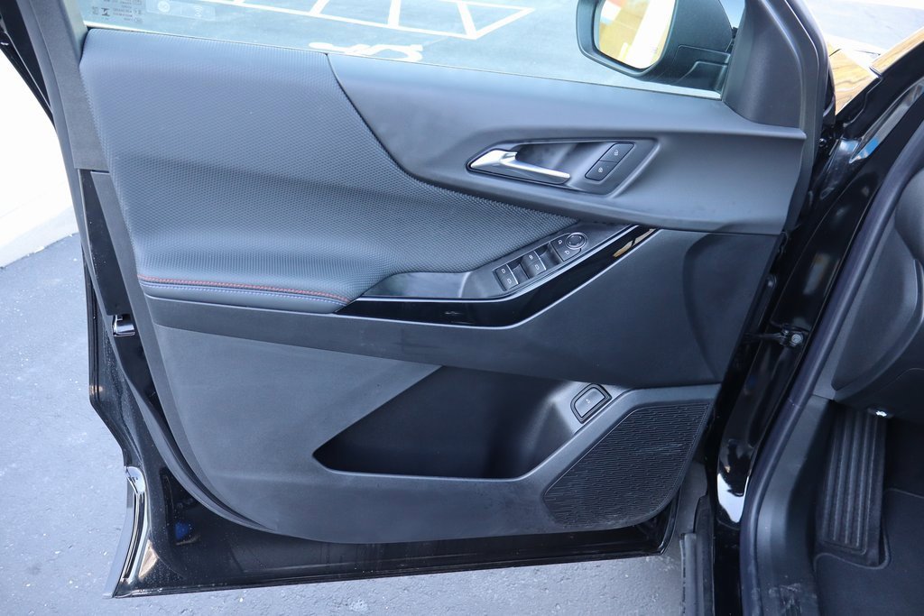 New 2025 Chevrolet Equinox RS image 4