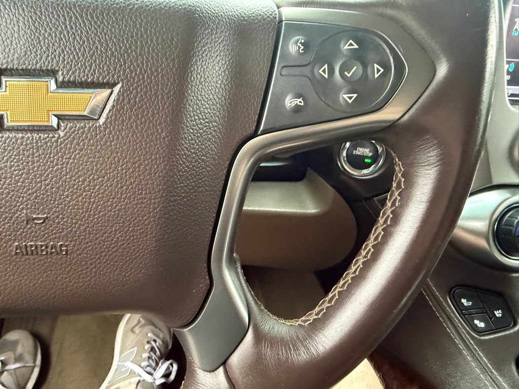 Used 2016 Chevrolet Suburban LTZ AWD/4WD image 32