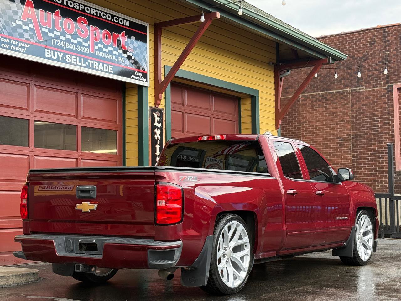 Used 2016 Chevrolet Silverado 1500 LT w/ All Star Edition image 3