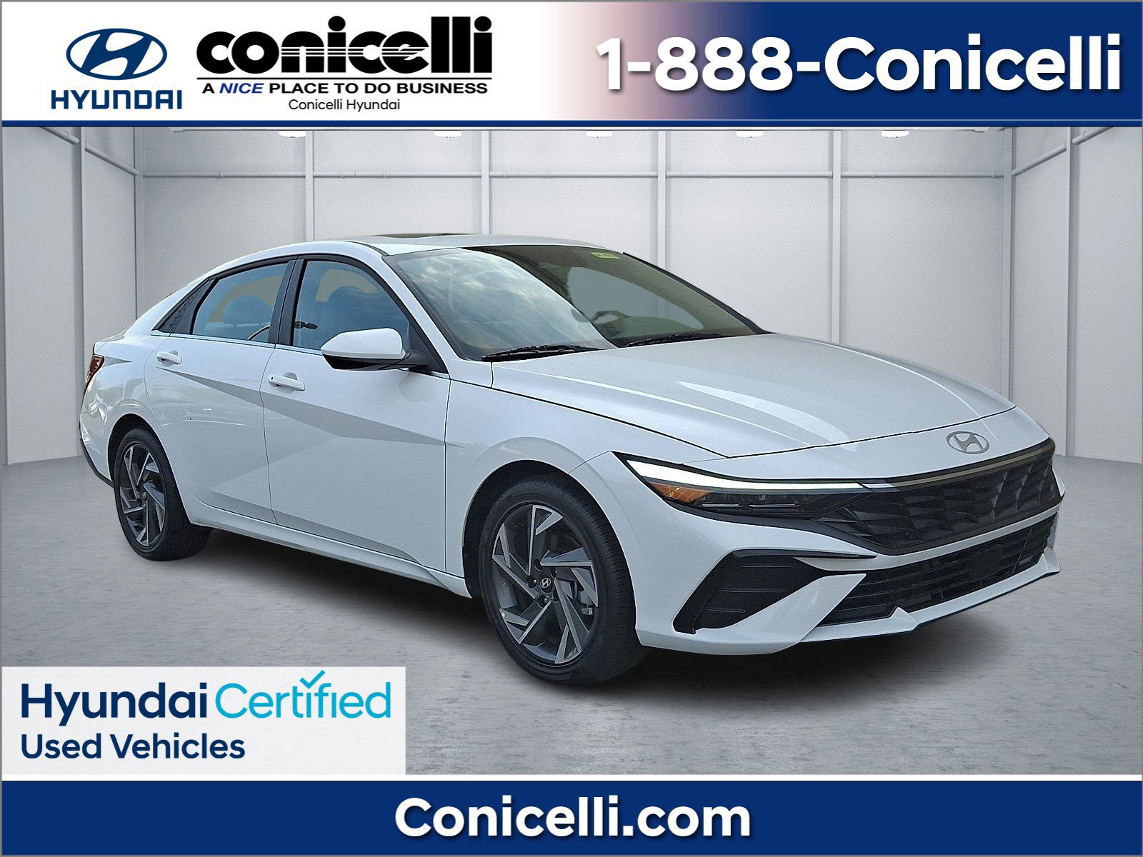 Certified 2025 Hyundai Elantra SEL w/ Cargo Package FWD image 1
