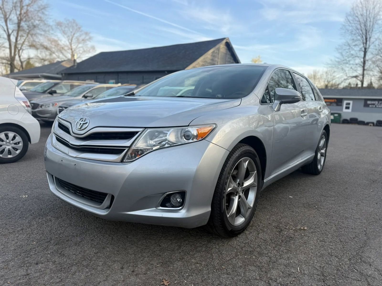 Used 2015 Toyota Venza XLE w/ XLE Premium Package