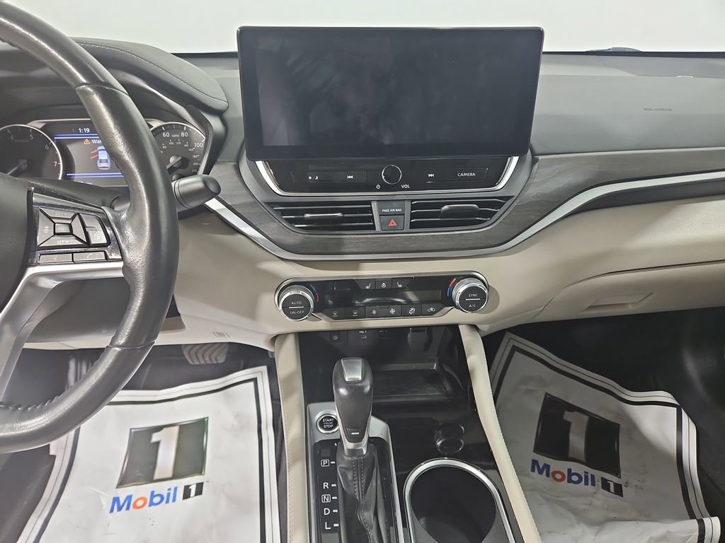 Used 2023 Nissan Altima 2.5 SL FWD image 18