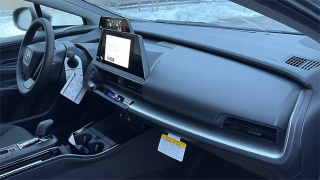 New 2026 Toyota Prius LE image 27