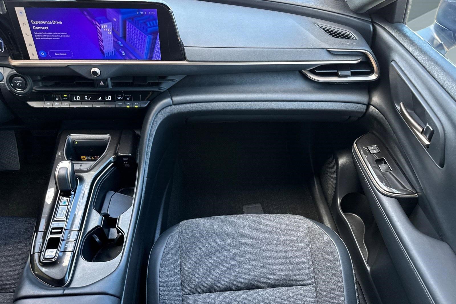 Used 2024 Toyota Crown XLE image 28