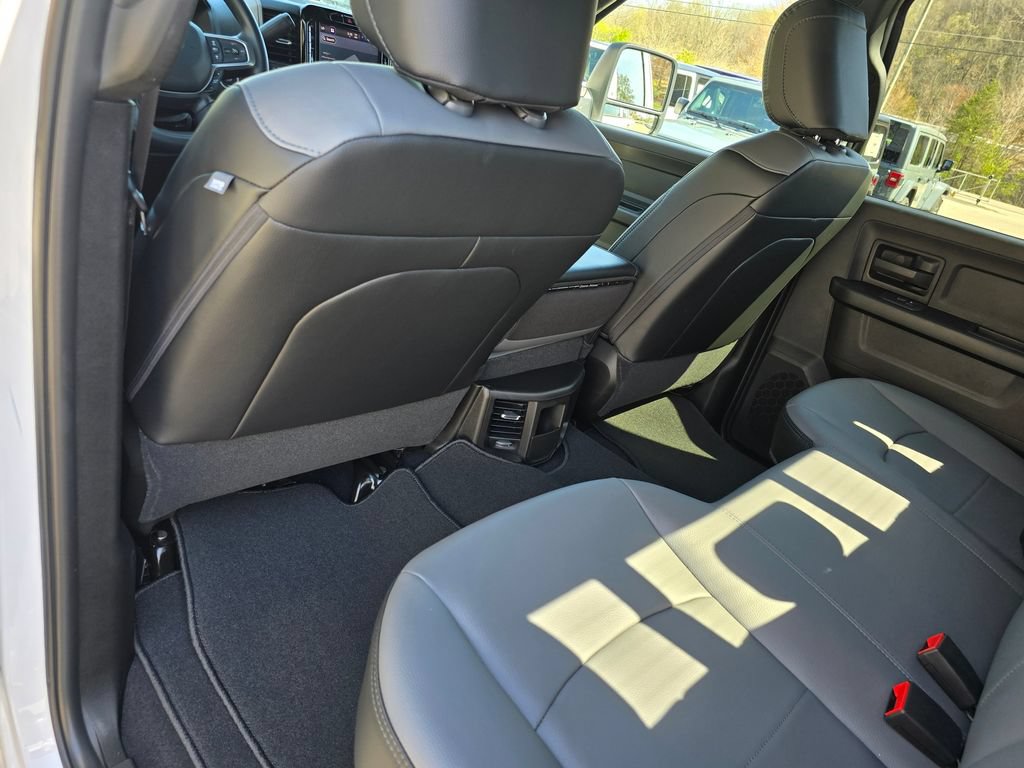 New 2026 RAM 3500 Tradesman AWD/4WD image 20