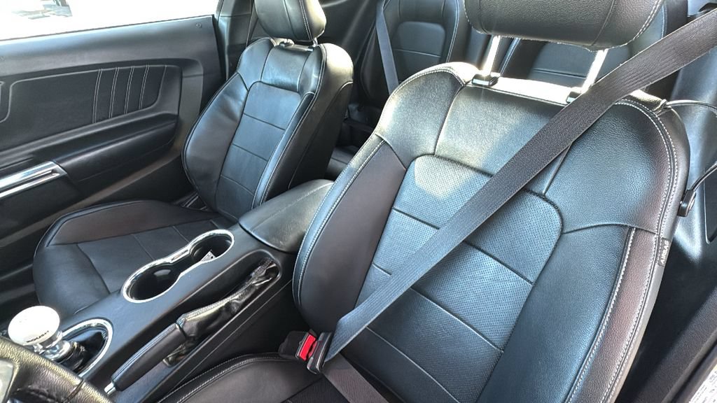 Used 2015 Ford Mustang GT Premium RWD image 23