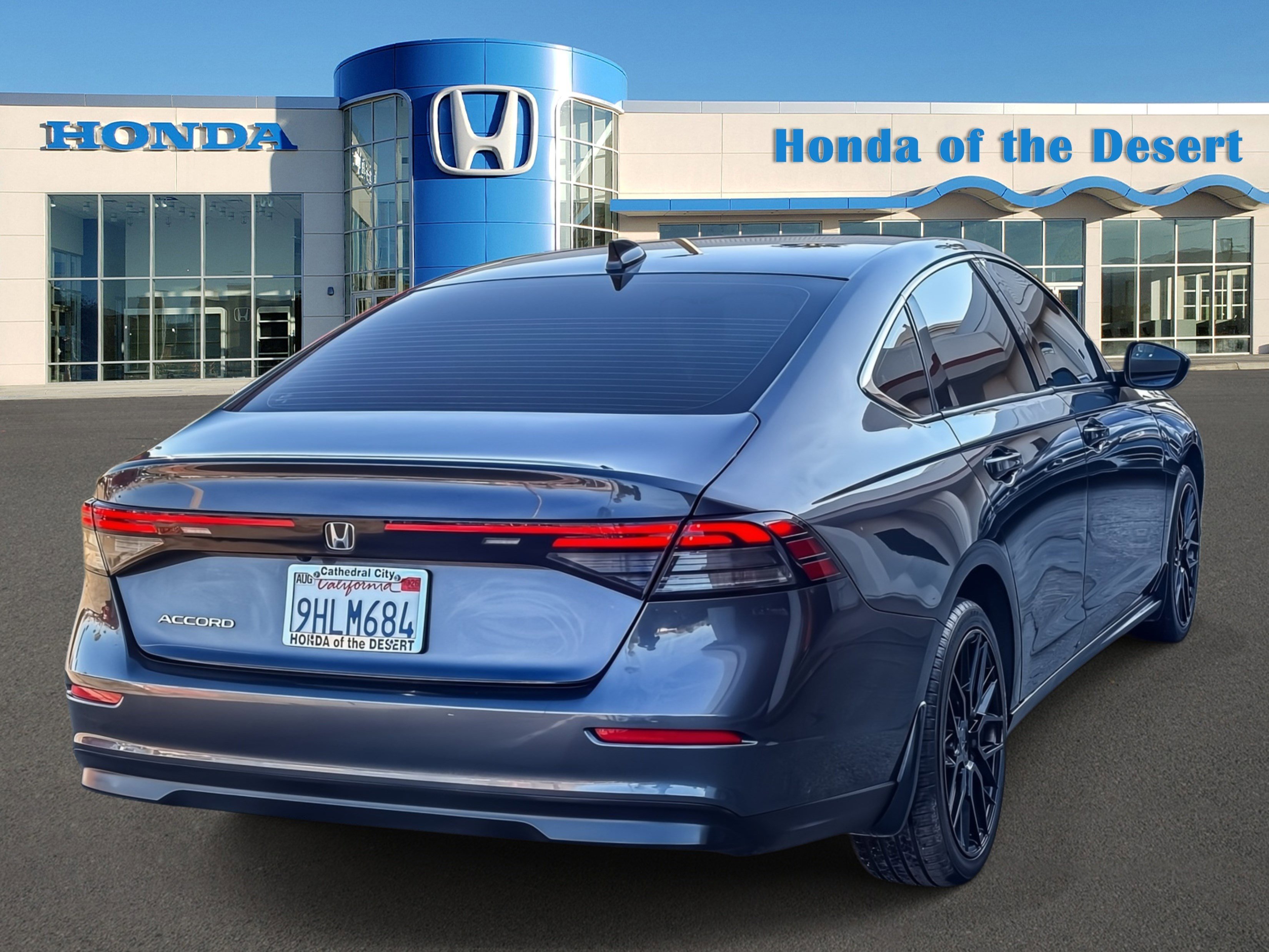 Used 2023 Honda Accord EX image 7