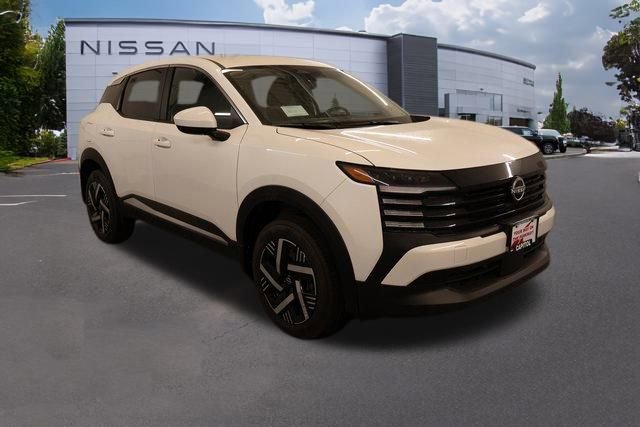 New 2025 Nissan Kicks SV