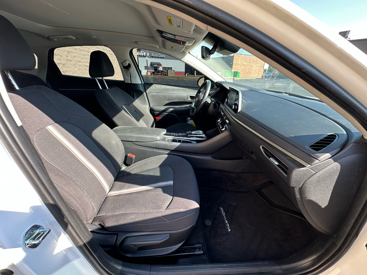 Used 2022 Hyundai Sonata SEL w/ Convenience Package image 11