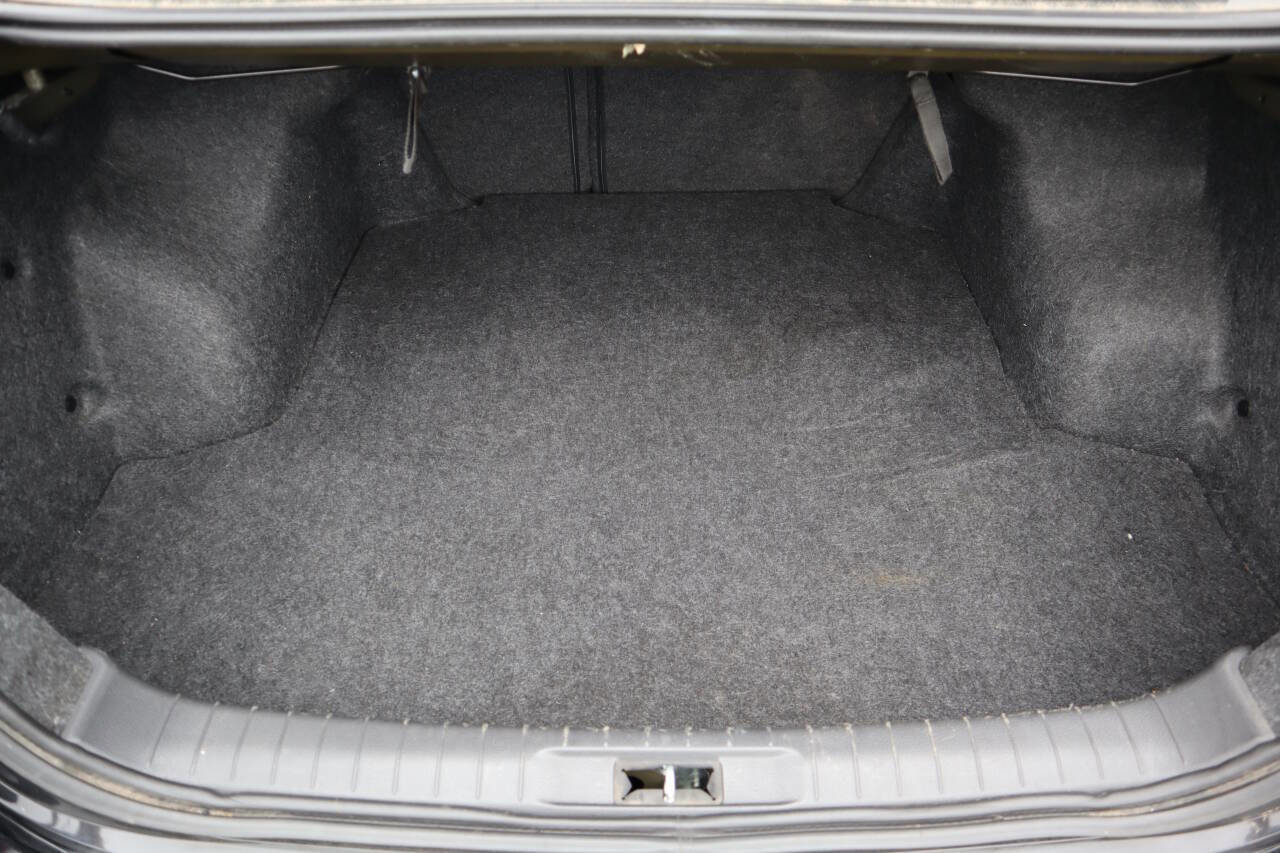 Used 2015 Nissan Altima 2.5 SV image 17