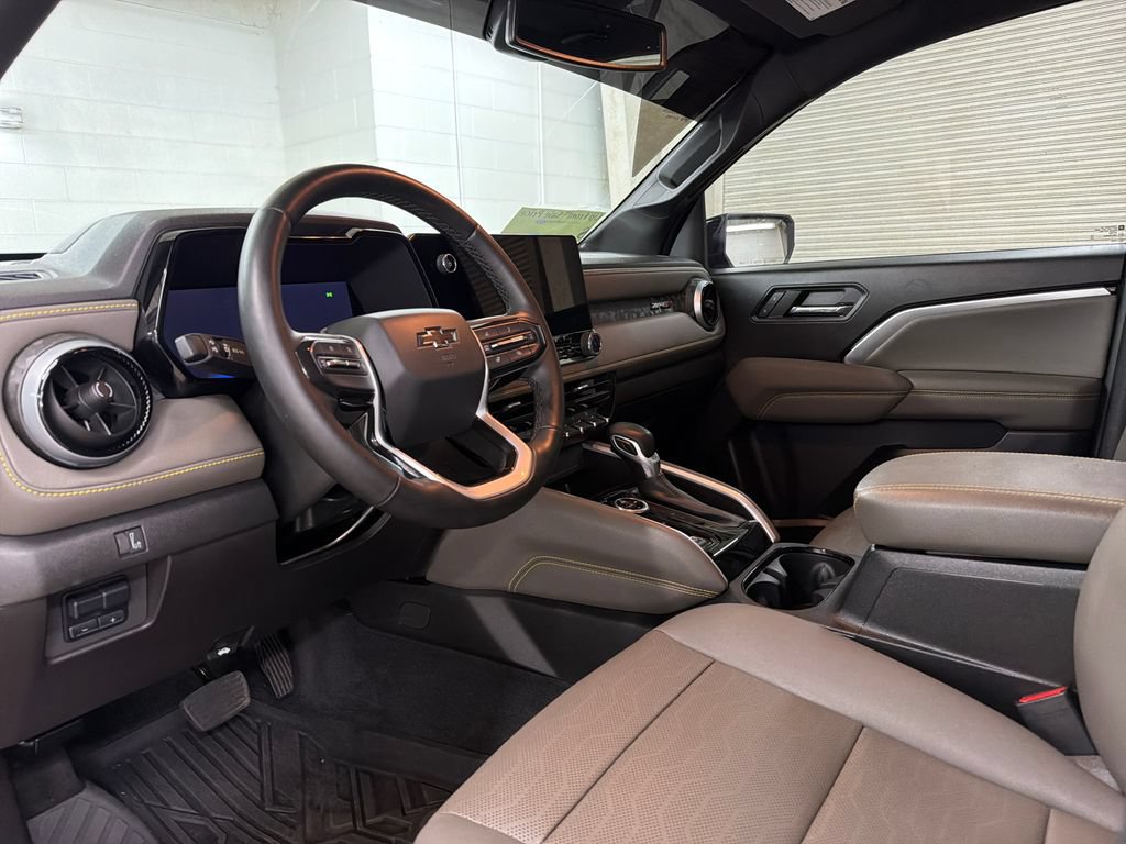 Used 2024 Chevrolet Colorado ZR2 w/ ZR2 Bison Edition AWD/4WD image 6