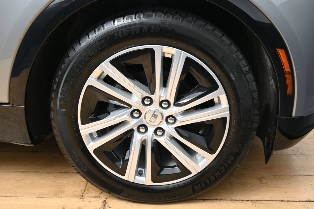 Used 2024 Cadillac Lyriq Tech RWD image 14
